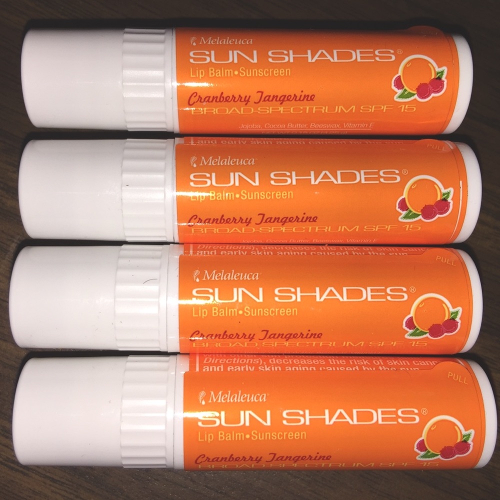 16 x Melaleuca CRANBERRY TANGERINE 
Lip Balm SPF 15